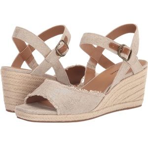 Lucky Brand Size 8 Espadrille Sandals